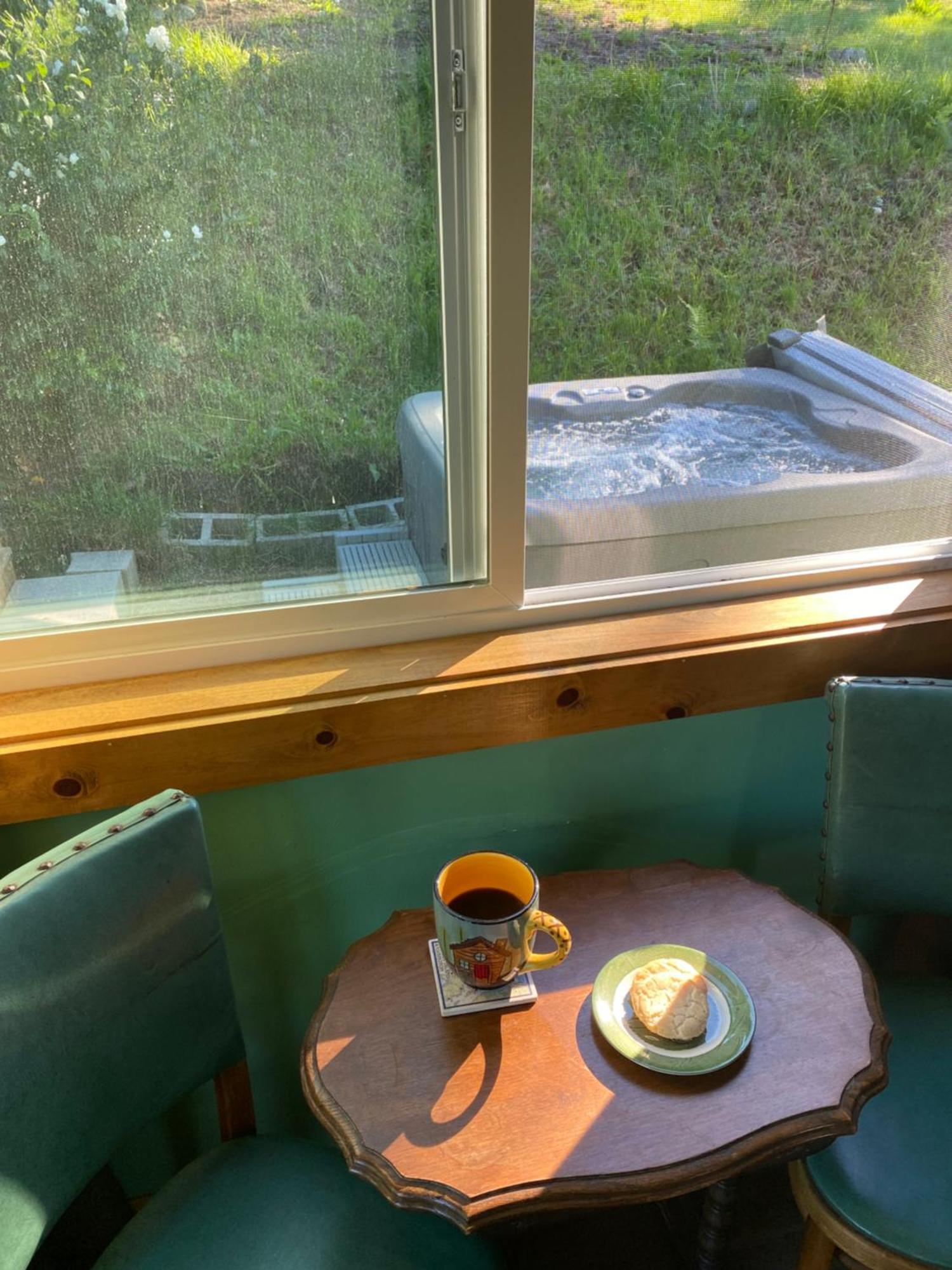 Cabin - Hot Tub - Fire Pit - View - Getaway! Oak Harbor Eksteriør bilde